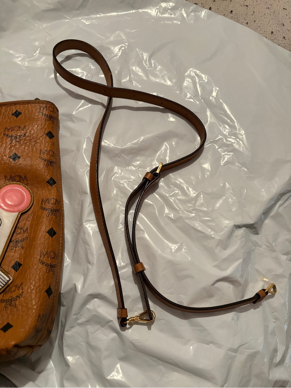 MCM Cognac Year of the mouse Visetos Tote with Yellow Cheese & Pink Mouse Patch - Picture 14 of 14